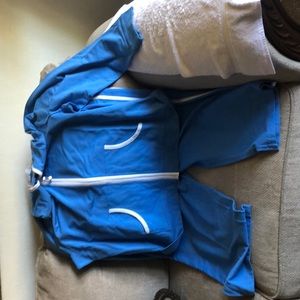 EUC 2 PC Capri sweat suit by Style & Co Sports